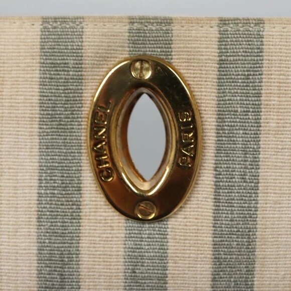 CHANEL Striped Matelasse Chain Shoulder Bag Canvas White Gray CC Auth 110304AV - Picture 8 of 16